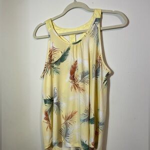 KNAPP STUDIO WOMENS LARGE SUMMER YELLOW LEAf PRINT TOP W/STRAPS ON BACK layering